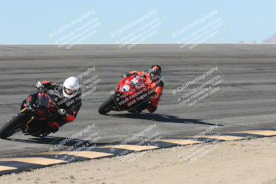 media/Oct-13-2025-Moto Forza (Mon) [[a66d839500]]/3-B Group/Session 2 (Bowl)/